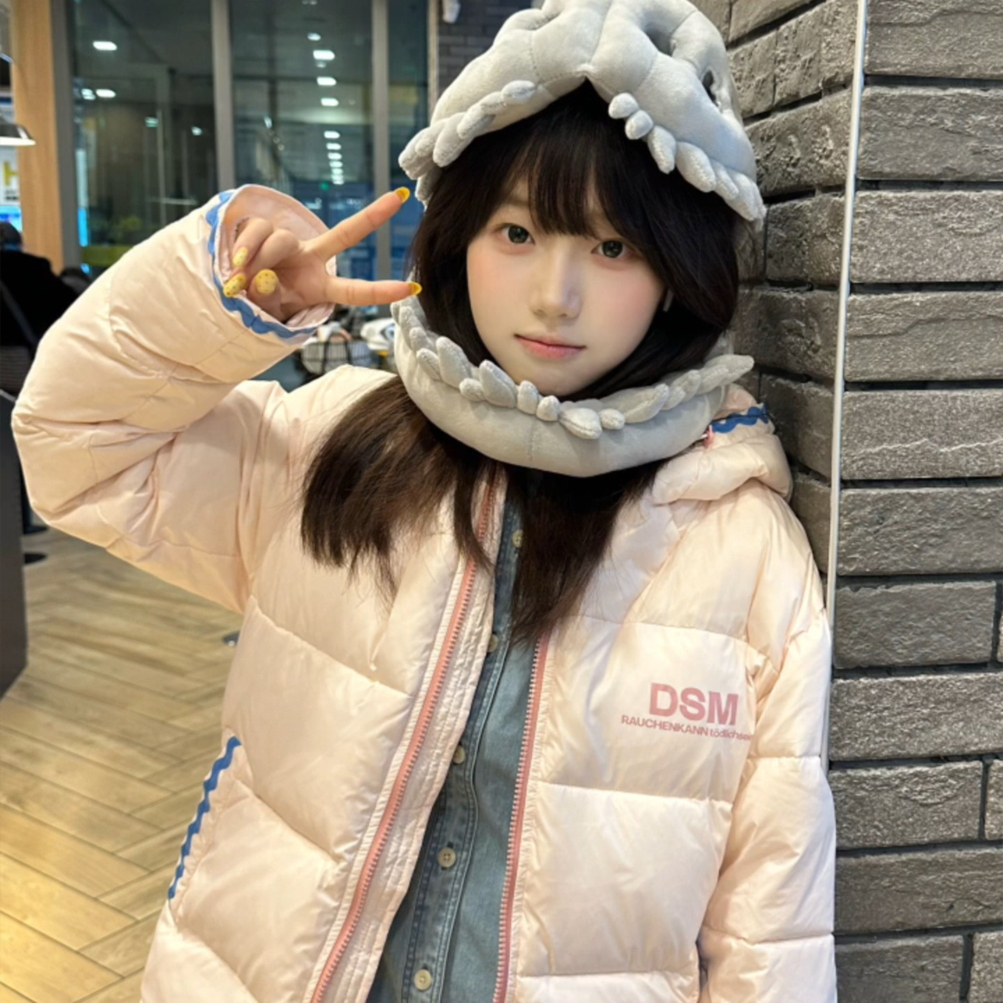 冬季甜美少女连帽加厚面包服