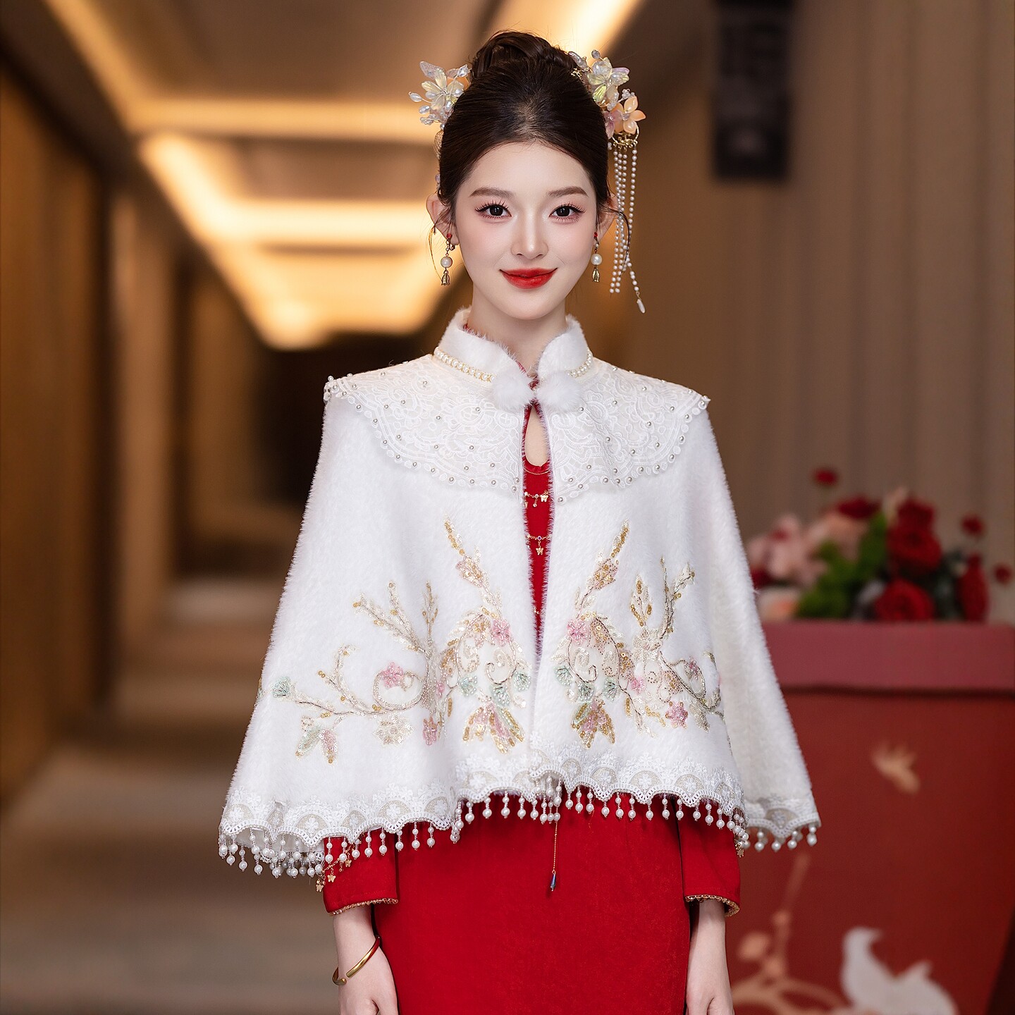 海棠记白色婚纱毛披肩斗篷敬酒服新娘旗袍披风结婚婚礼外套流苏冬