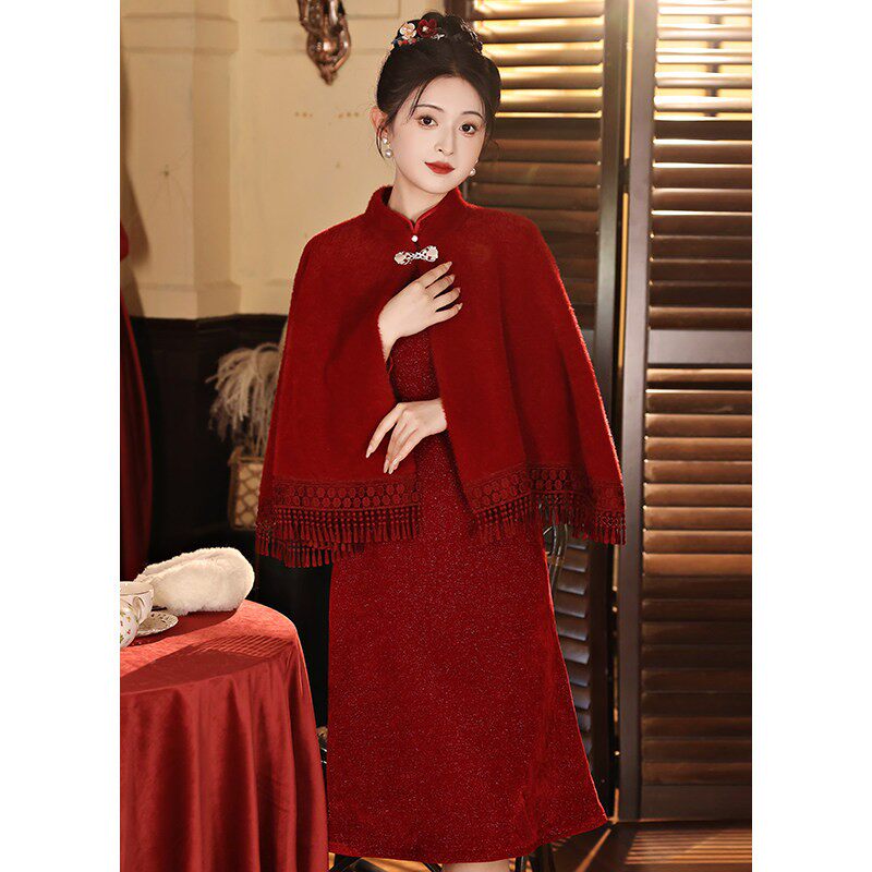 红色披肩搭配旗袍2026新款敬酒服女秋冬季新中式结婚斗篷外套披风
