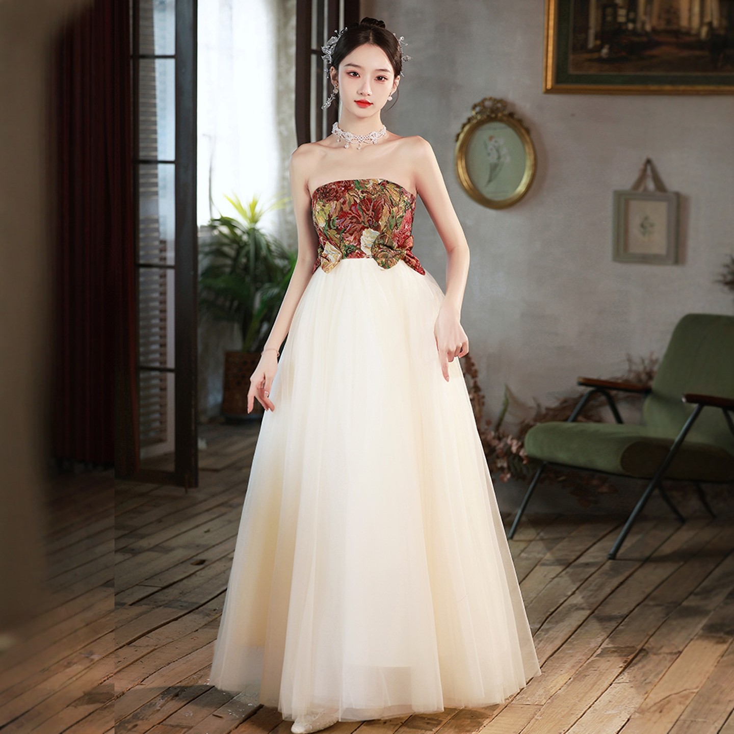 新娘晨袍晚礼服大码胖mm订婚高级感抹胸礼裙轻奢小众毕业成人礼女