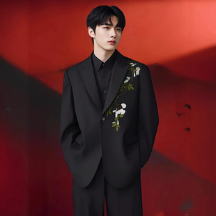 海棠记新中式山茶花刺绣西装套装男士订婚穿搭礼服韩版枪驳领西服