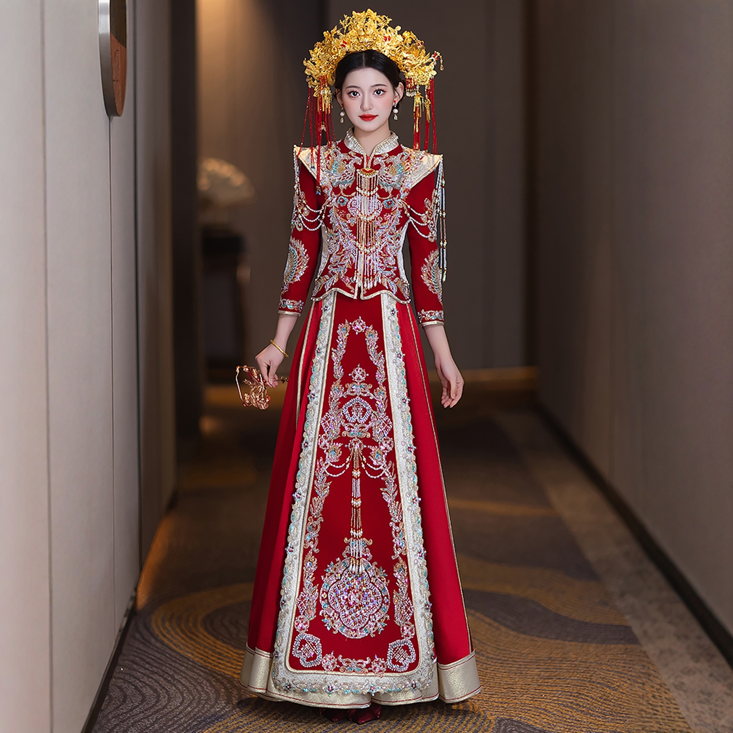 海棠记重工秀禾服新款丝绒婚礼服