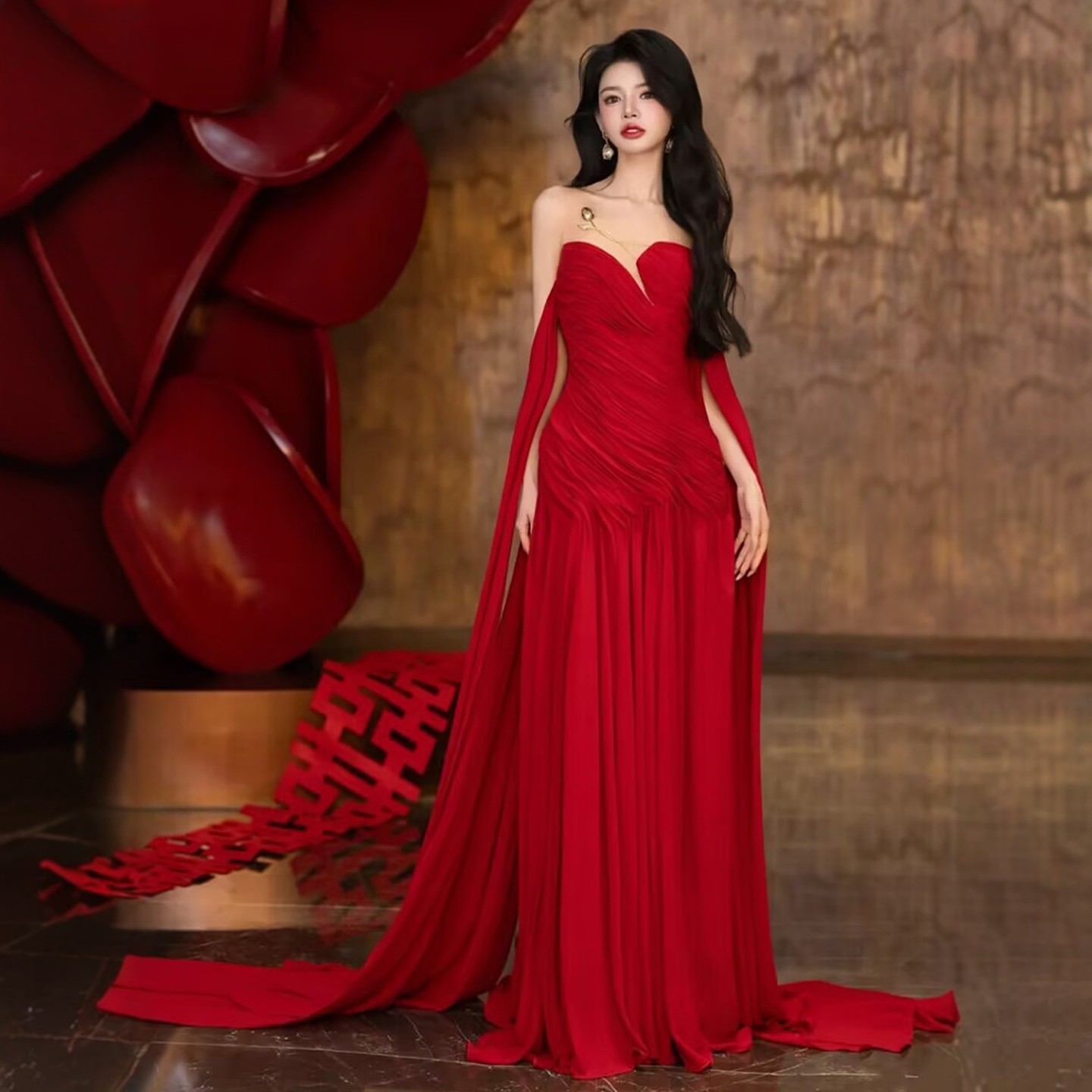 海棠记高级订婚晨袍轻奢鱼尾连衣裙法式抹胸轻婚纱新娘敬酒服礼服