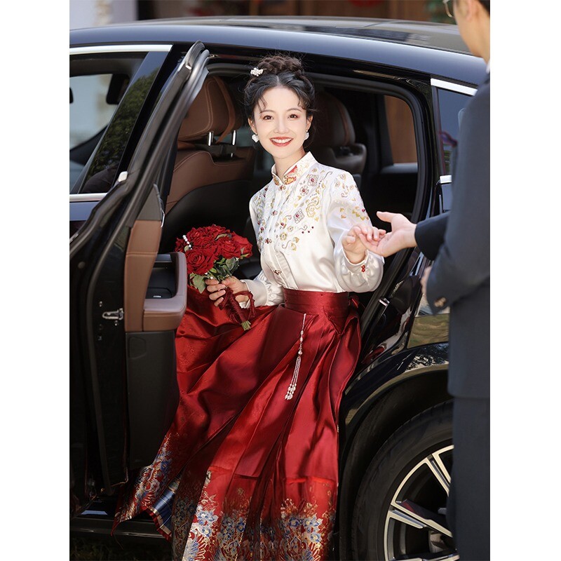 海棠记敬酒服高级感新款订婚旗袍马面裙新娘回门中式礼服裙春夏装