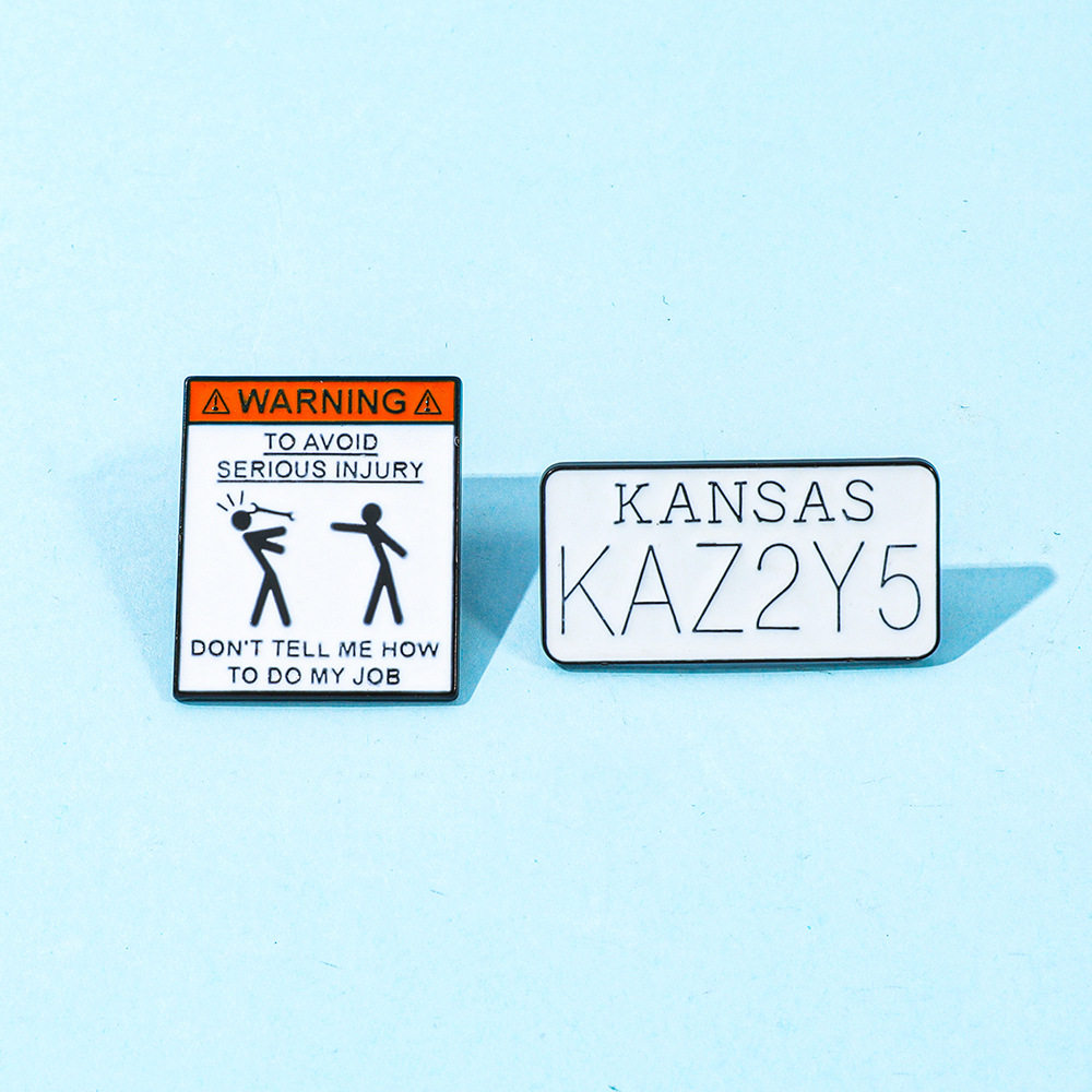 热销英文警示标语小人方形金属徽章合金滴油胸针配饰品别针,饰品/流行首饰/时尚饰品新,胸针,淘宝优惠券,粉丝福利购,淘宝优惠卷