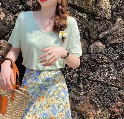 E念 8618新款莫代尔棉大版宽松V领短袖夏垂感显瘦遮肉凉感t恤上衣