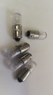 380V 1.8mA 塑壳透镜 卡口 红色 指示灯泡 仪表指示灯泡 信号灯泡