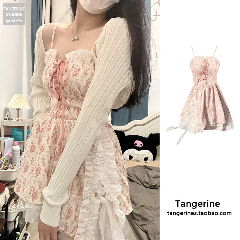Tranh Sơn Dầu Cảnh Giới Bí Mật ~ Váy Liền Hoa Nhỏ Hai Dây Rút Dây Ngọt Ngào Đáng Yêu Xinh Xắn Xinh Đẹp Mùa Hè Nữ Mẫu Mới 2023 Vóc Dáng Nhỏ