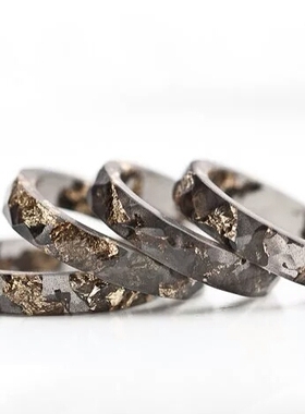 狮心兔  灰黑色 棱面戒指 浅金箔 小众设计戒指 情侣手工礼物戒指