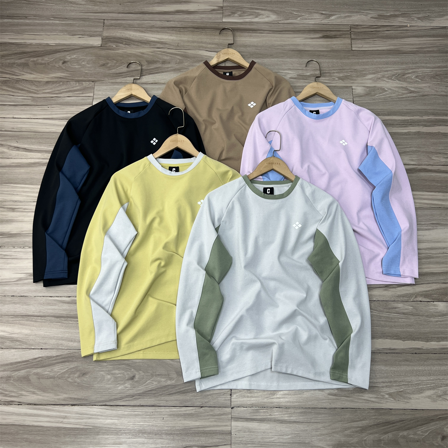 日线订单吸湿透气排汗速干户外登山徒步男女通用运动休闲通勤卫衣