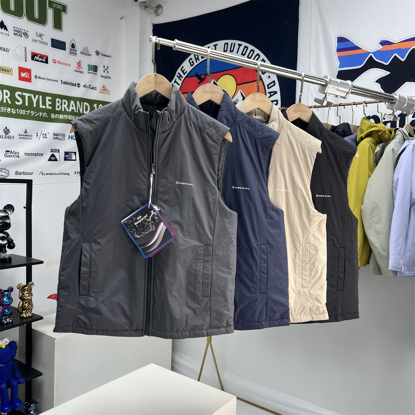 商场撤柜 原499绵羊毛夹层秋冬男女户外防风防水立领马甲保暖背心,男装,常规马甲,淘宝优惠券,粉丝福利购,淘宝优惠卷