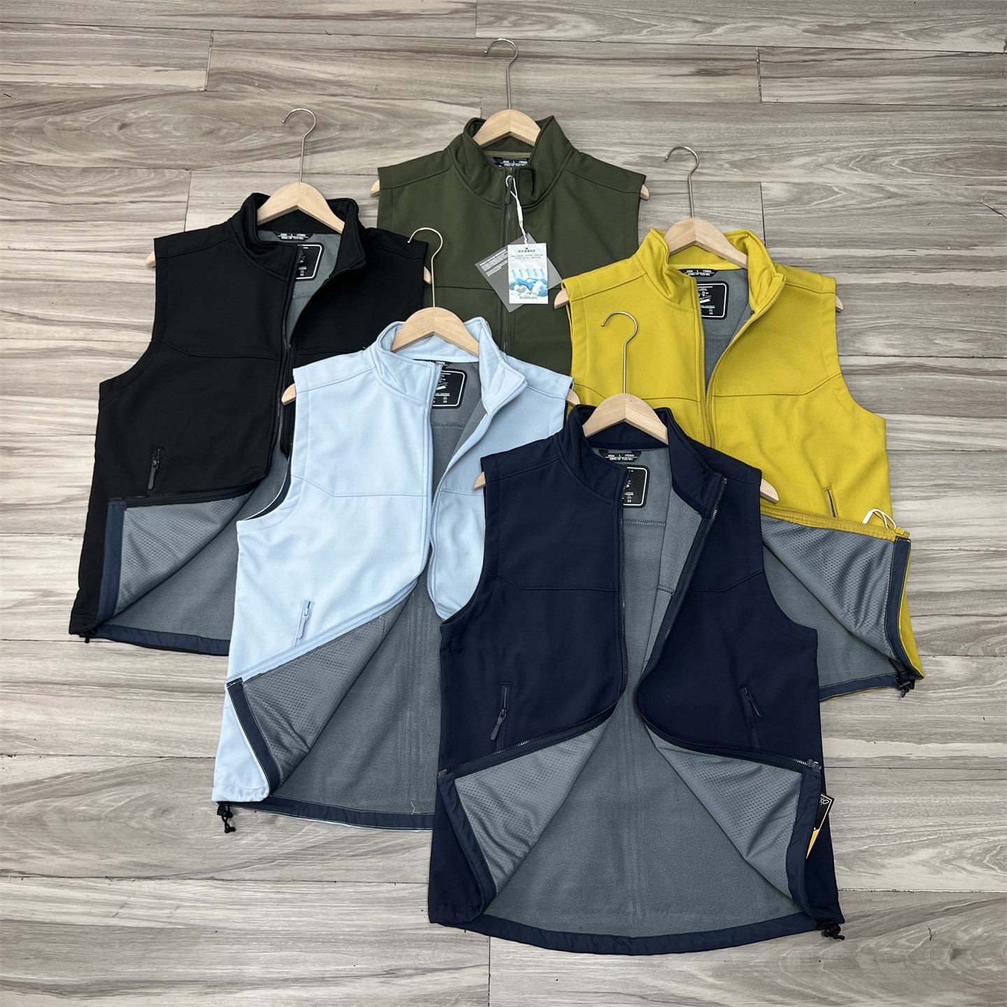 平替系！防风保暖防泼水户外登山徒步防刮耐磨山系立领马甲软壳衣,男装,常规马甲,淘宝优惠券,粉丝福利购,淘宝优惠卷