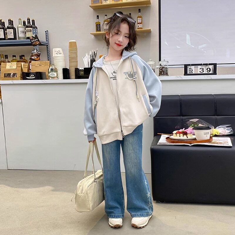 女童秋装外套2026新款洋气中大儿童休闲连帽棒球服春秋款开衫上衣