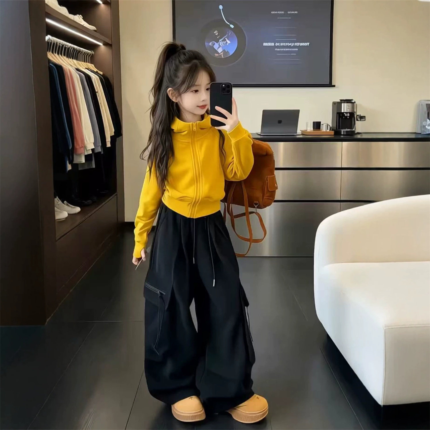 女童秋冬运动套装2026新款小女孩阔腿工装裤儿童连帽开衫短款上衣