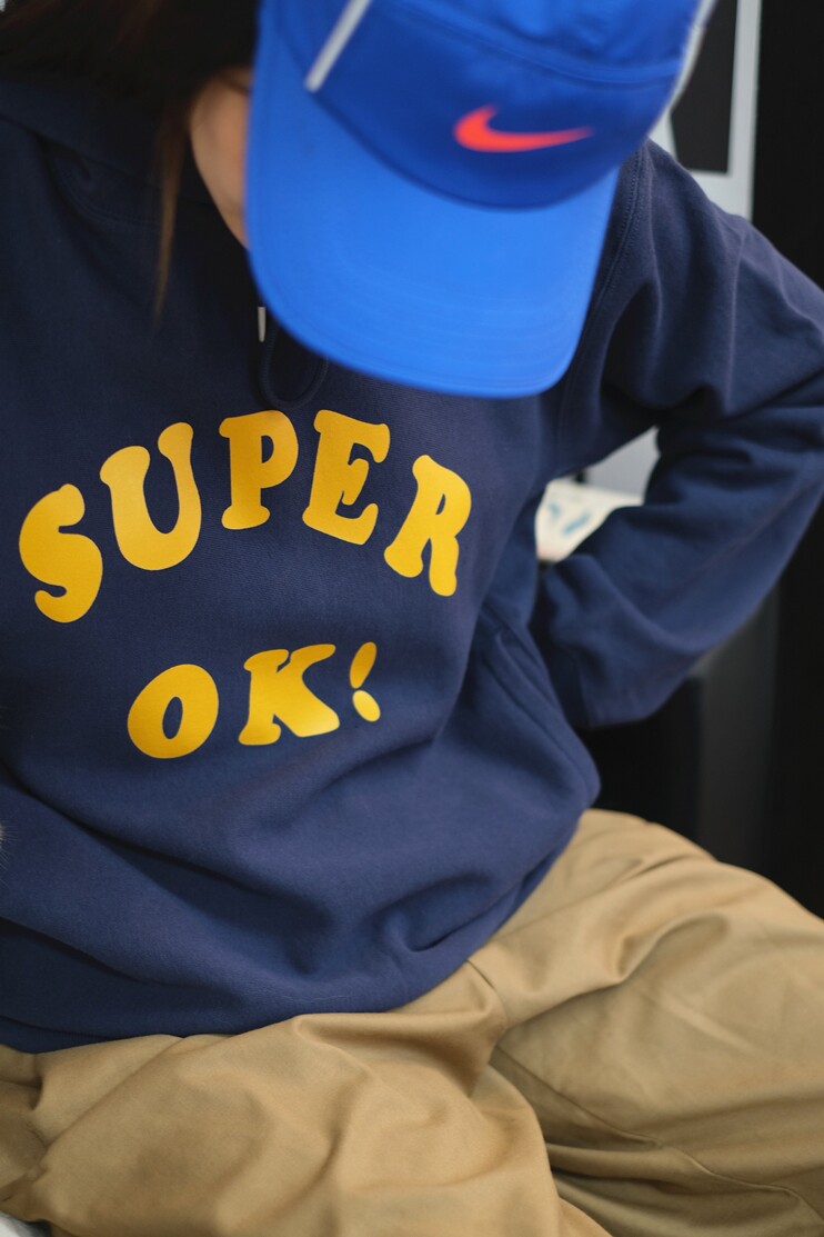 买梦想的奶奶super ok印花少尉蓝毛圈横纹裁剪侧螺纹双边口袋卫衣