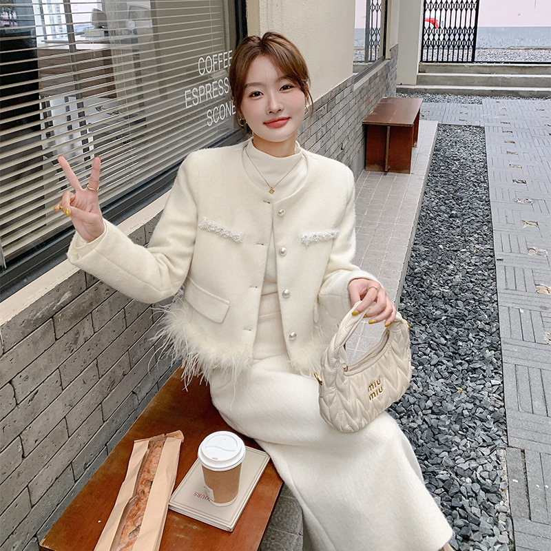 名媛千金小香风白鸭绒外