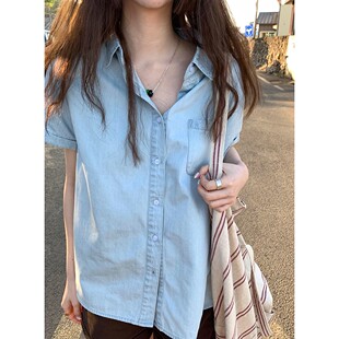女夏季 新款 水洗蓝短袖 牛仔衬衫 外套女排扣显瘦潮 小众复古休闲薄款