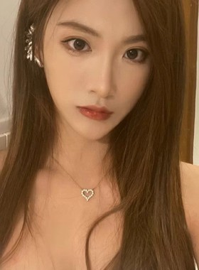 日韩同款镶钻爱心项链女精致小巧高级感气质ins设计感心形锁骨链