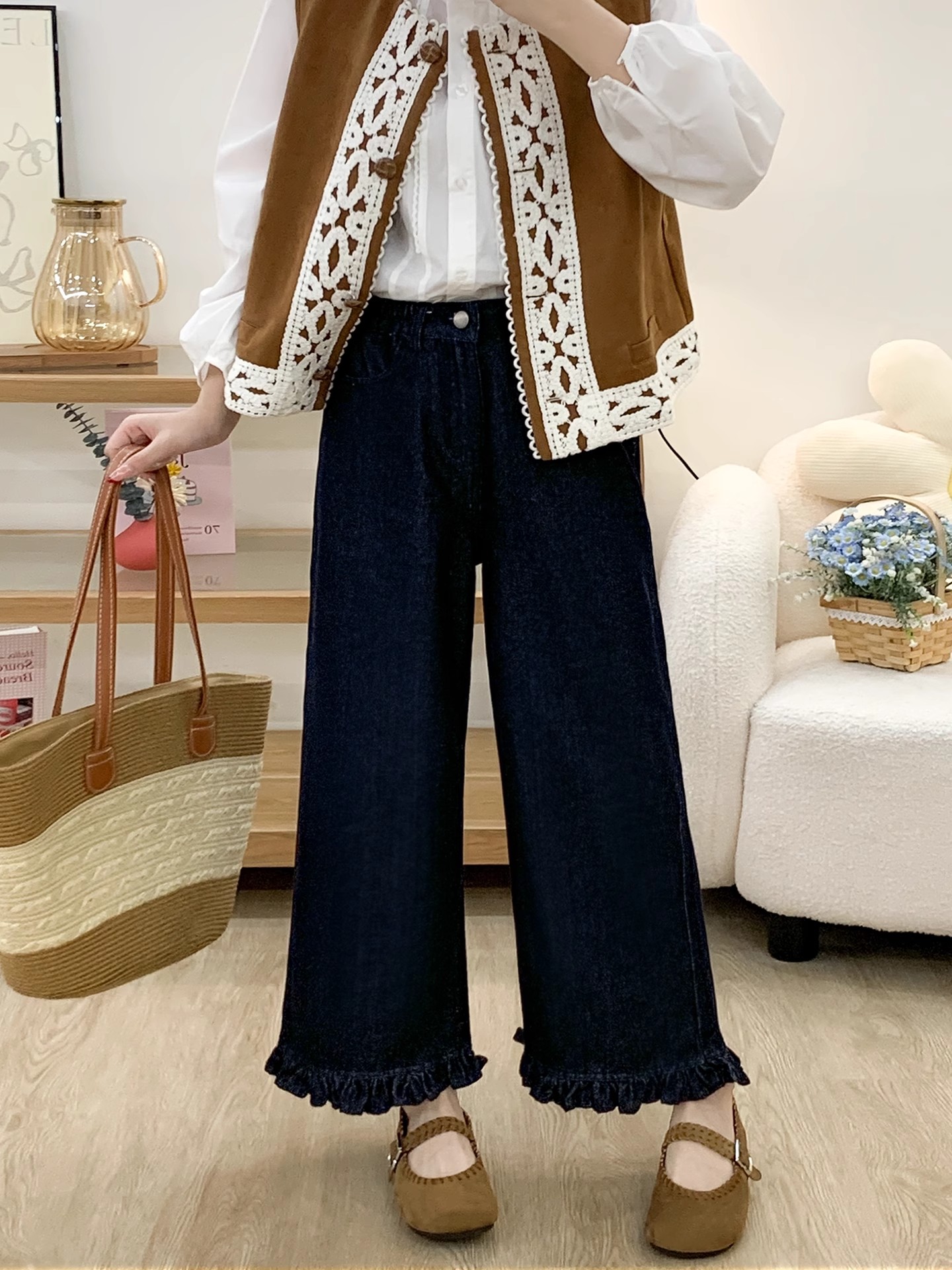 Women's Autumn and Winter Fleece-Lined Plus-Size Jeans with Ruffled Edges, Suitable for Pear-Shaped Figures, Slimming, Petite, Straight-Leg Wide-Leg Pants