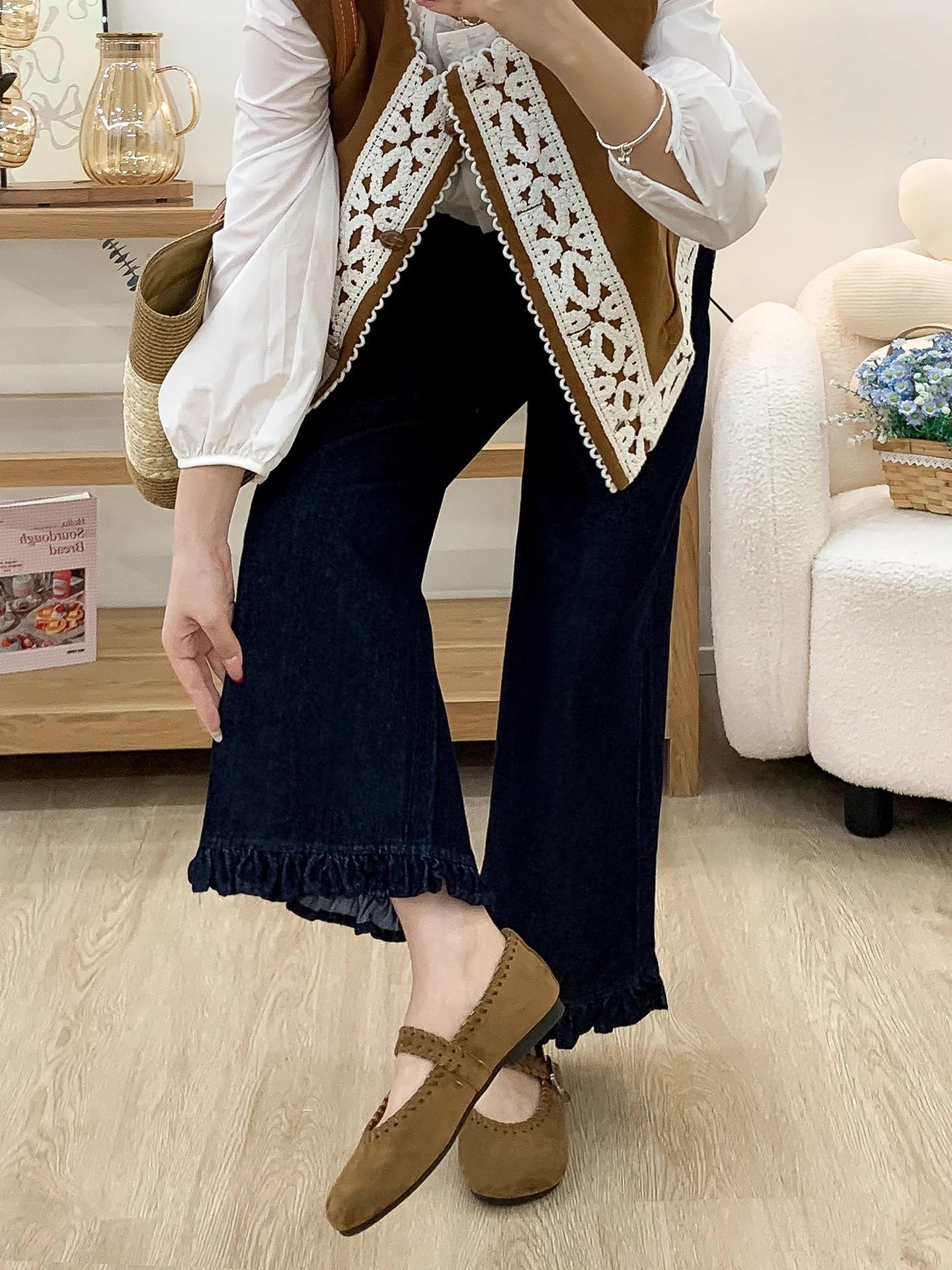 Women's Autumn and Winter Fleece-Lined Plus-Size Jeans with Ruffled Edges, Suitable for Pear-Shaped Figures, Slimming, Petite, Straight-Leg Wide-Leg Pants