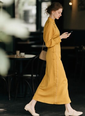 黄色新中式国风旗袍连衣裙女2025年秋季新款长袖盘扣收腰显瘦裙子