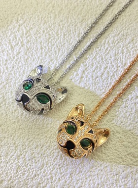 豹猫项链女孟加拉立体豹子头满钻祖母绿v金材质锁骨链轻奢感