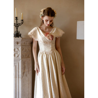 雅赏法式复古轻婚纱礼服