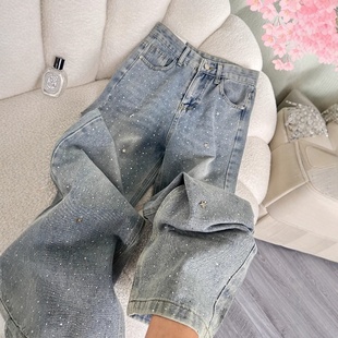 烫钻微闪直筒牛仔裤女2026年流行新款浅色小众宽松窄版阔腿长裤潮