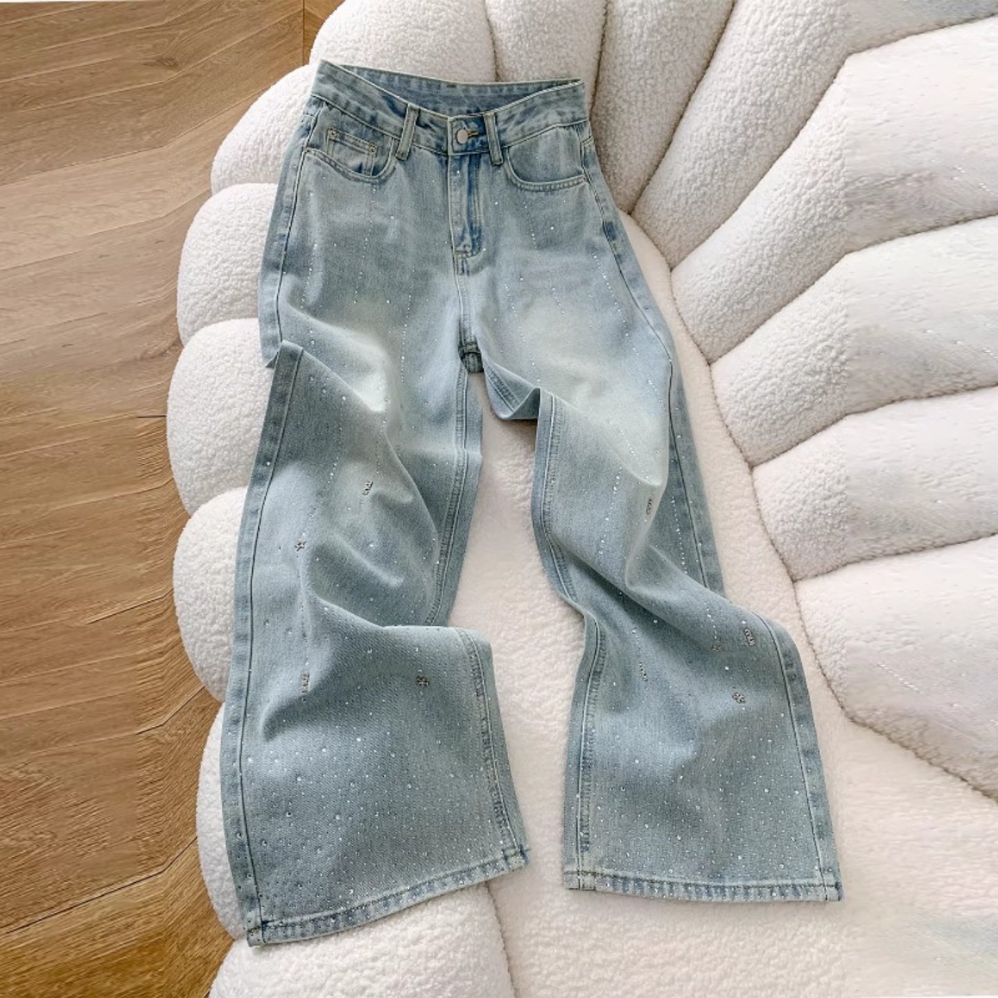 浅蓝色直筒牛仔裤女2026春季新款满天星烫钻设计感高腰显瘦阔腿裤,女装/女士精品,牛仔裤,淘宝优惠券,粉丝福利购,淘宝优惠卷