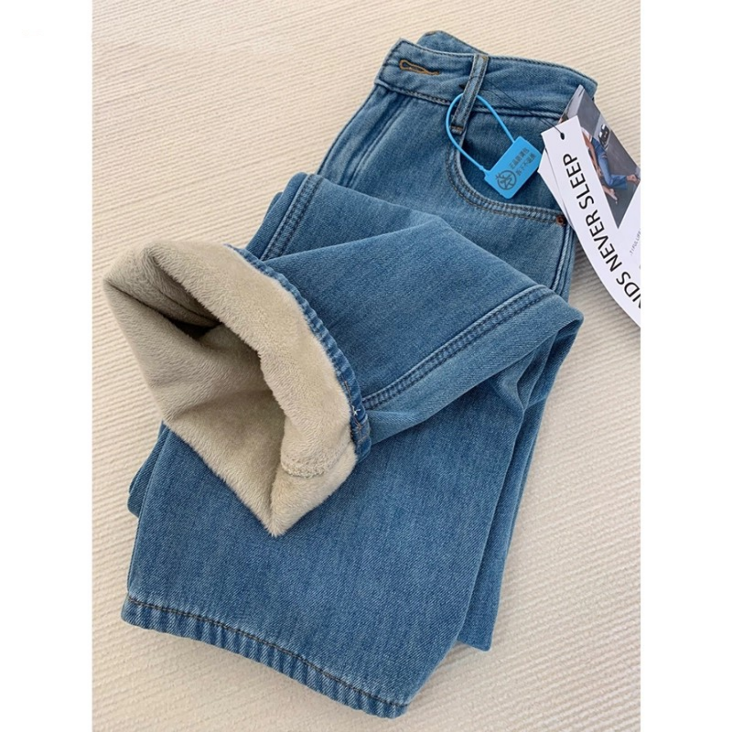 复古浅蓝色高腰加绒加厚阔腿牛仔裤女2025冬季新款显瘦宽松直筒裤