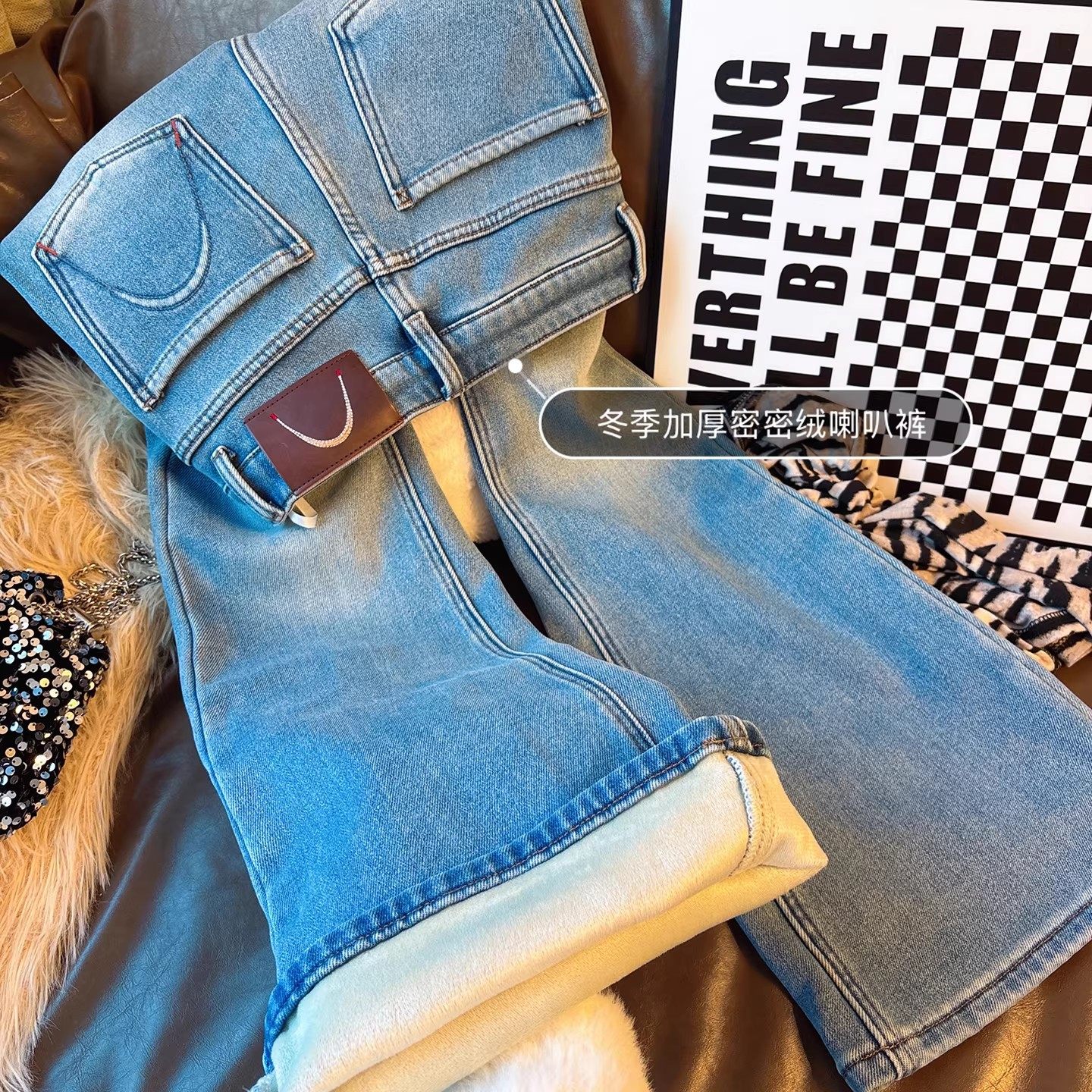 超漂亮加绒微喇裤！浅蓝加厚高腰微喇牛仔裤女冬季显瘦修身长裤潮
