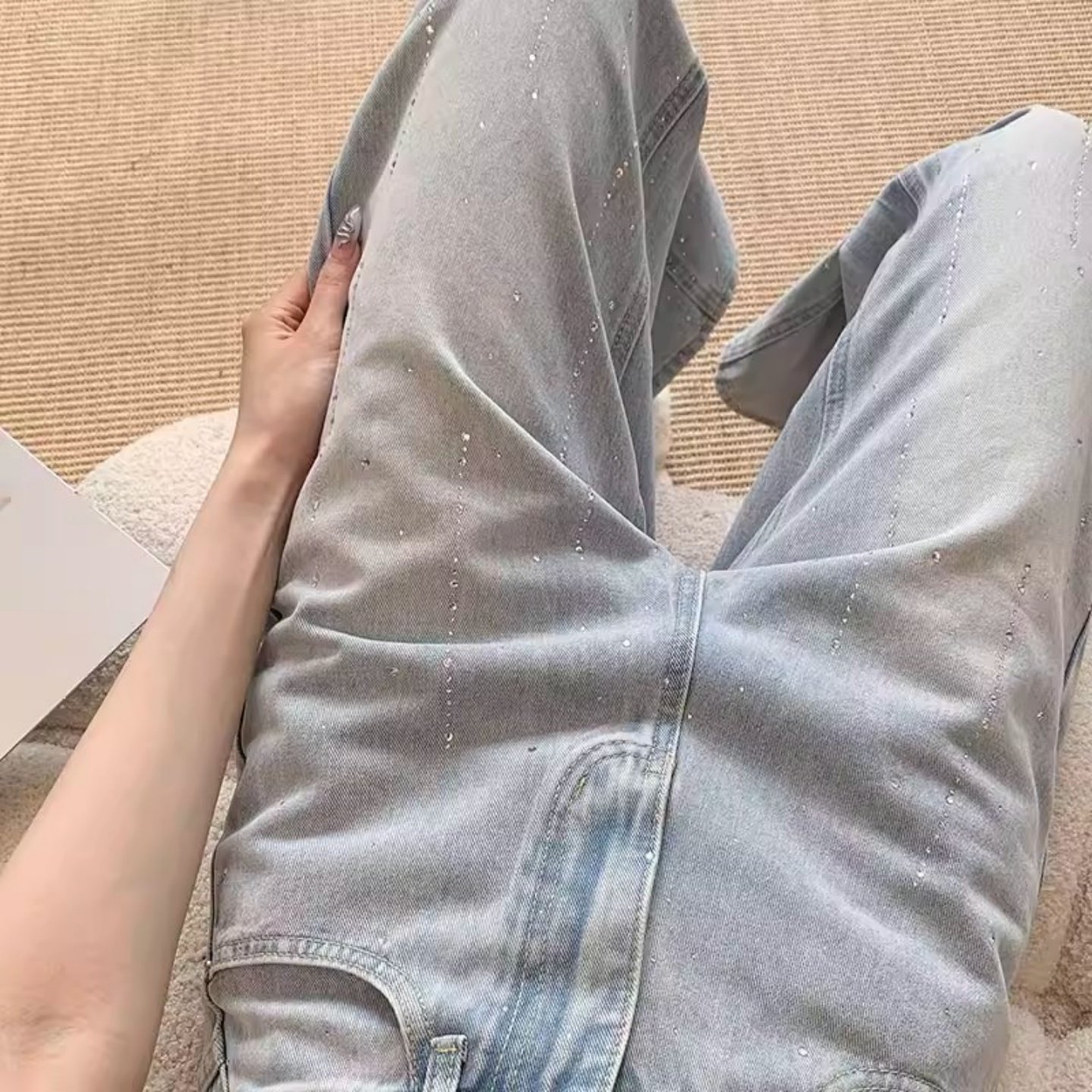 满天星爆闪烫钻浅色阔腿牛仔裤女早春新款设计感宽松直筒拖地裤子