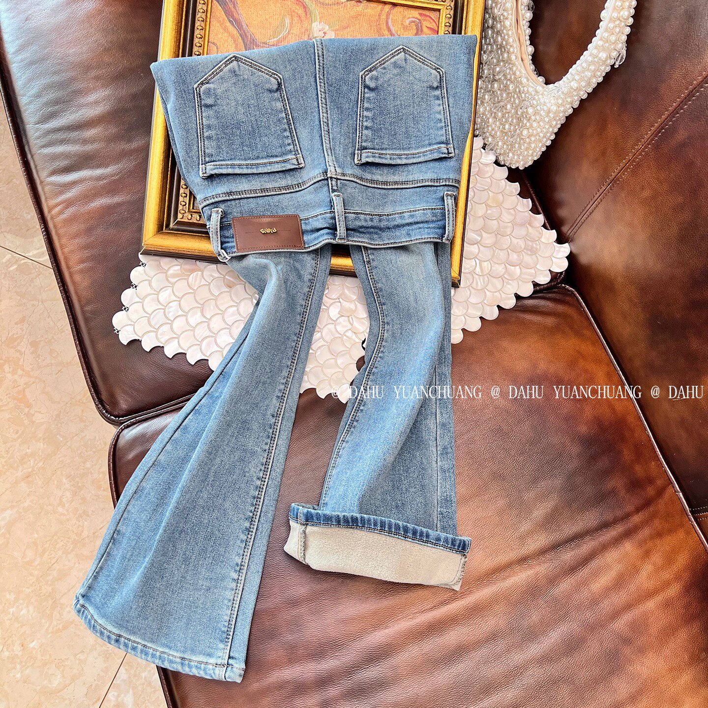 专柜品质蓝色加绒微喇叭牛仔裤女秋季高腰显瘦显高百搭小个子长裤