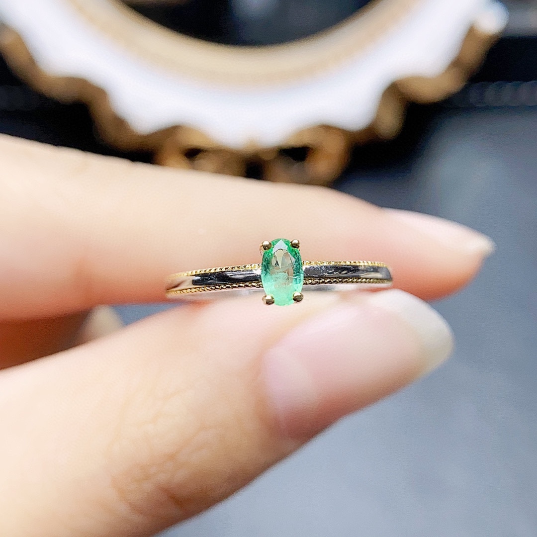 【中国地质大学】天然祖母绿戒指,S925银精工镶嵌3*5mm520礼物