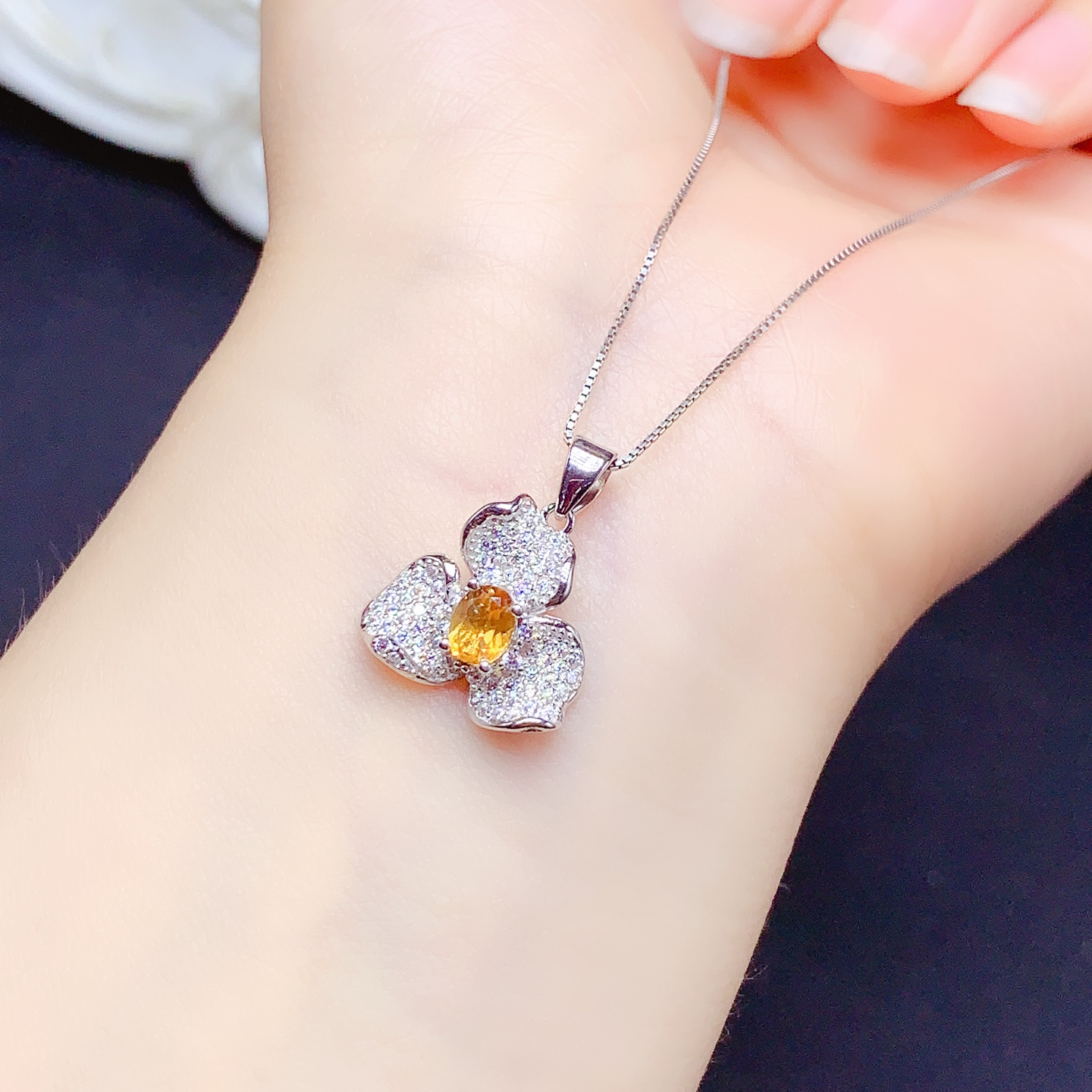 黄水晶套装，主石尺寸4*5mm