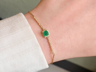 心水款推荐50分祖母绿手链赞比亚产地微油Vividgreen21分钻石点缀