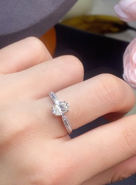 莫桑钻戒指，主石1克拉，5*7mm vvs的净度，925银精工镶嵌