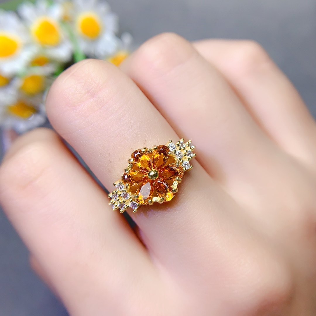 黄水晶戒指，纯晶体干净，s925银精工镶嵌，尺寸3x5土属性,珠宝/钻石/翡翠,手饰,淘宝优惠券,粉丝福利购,淘宝优惠卷