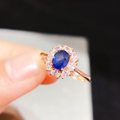 天然皇家蓝蓝宝石戒指，粒粒精品、S925银精工镶嵌、主石5*6mm母