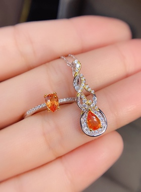 天然彩蓝宝戒指主石尺寸：4X6mm。925银玫瑰金520礼物情人节礼物