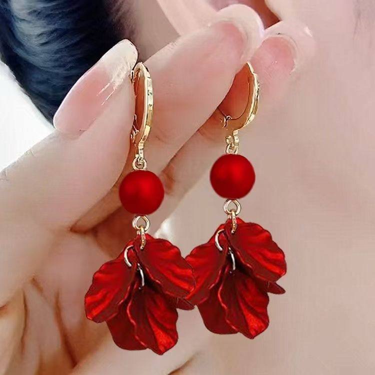 高级感设计喜庆红色花瓣流苏耳环