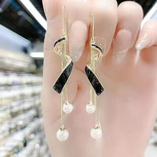 韩国气质长款黑色滴油螺旋珠珠流苏耳环个性百搭显瘦耳坠网红耳饰