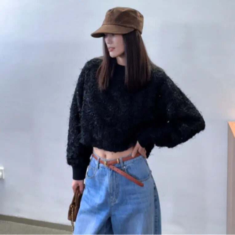 AMASS/阿玛施品质女装温柔质感前短后长套头长袖贴花卫衣5301055