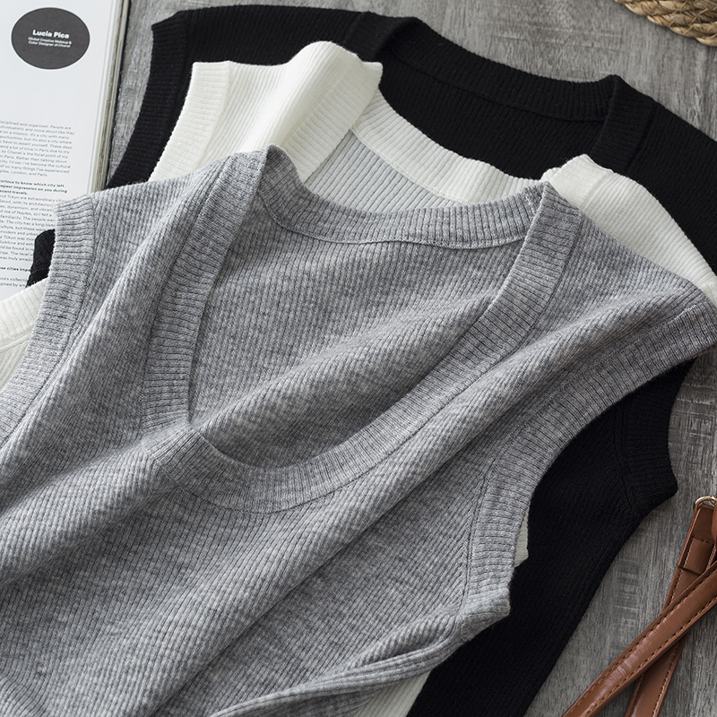 大U领修身显瘦针织背心三色