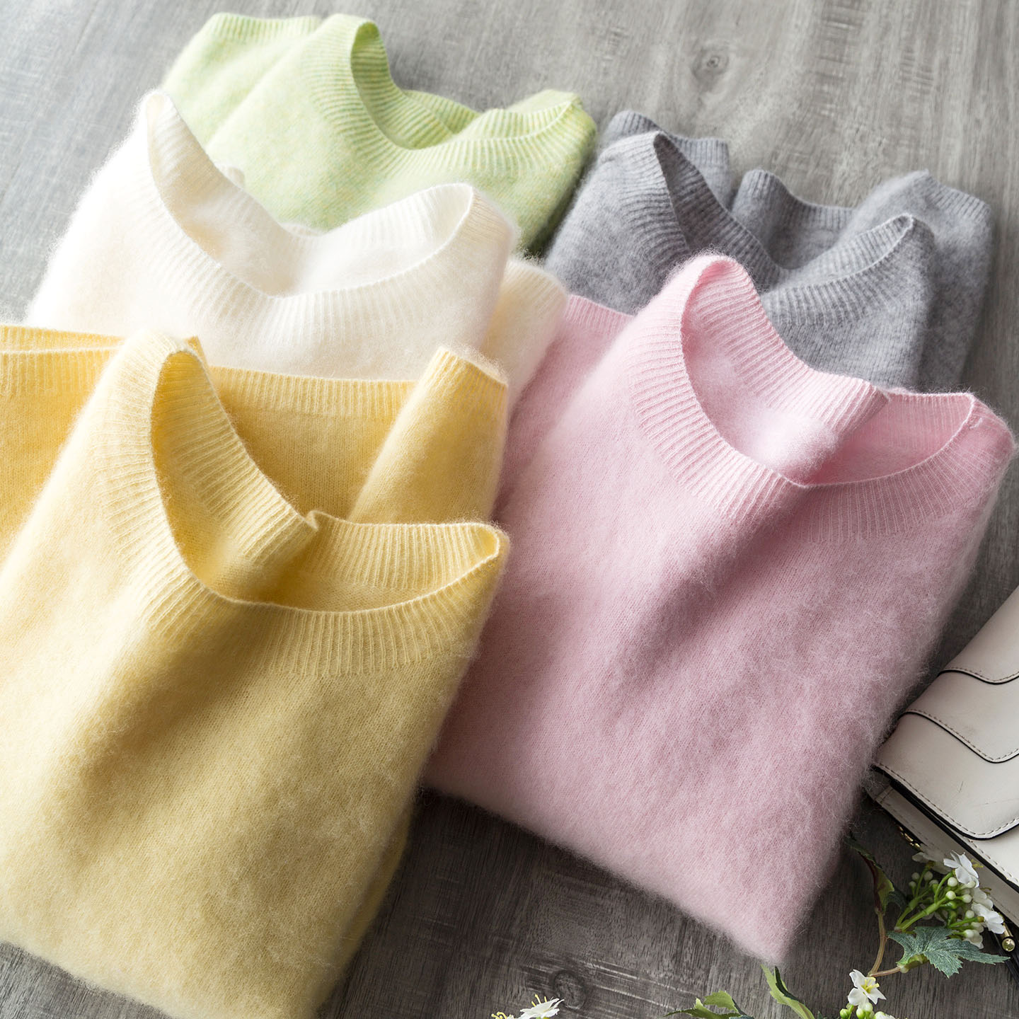 破价福利！软糯云朵触感无缝一体拉绒羊毛羊绒圆领短袖针织衫上衣