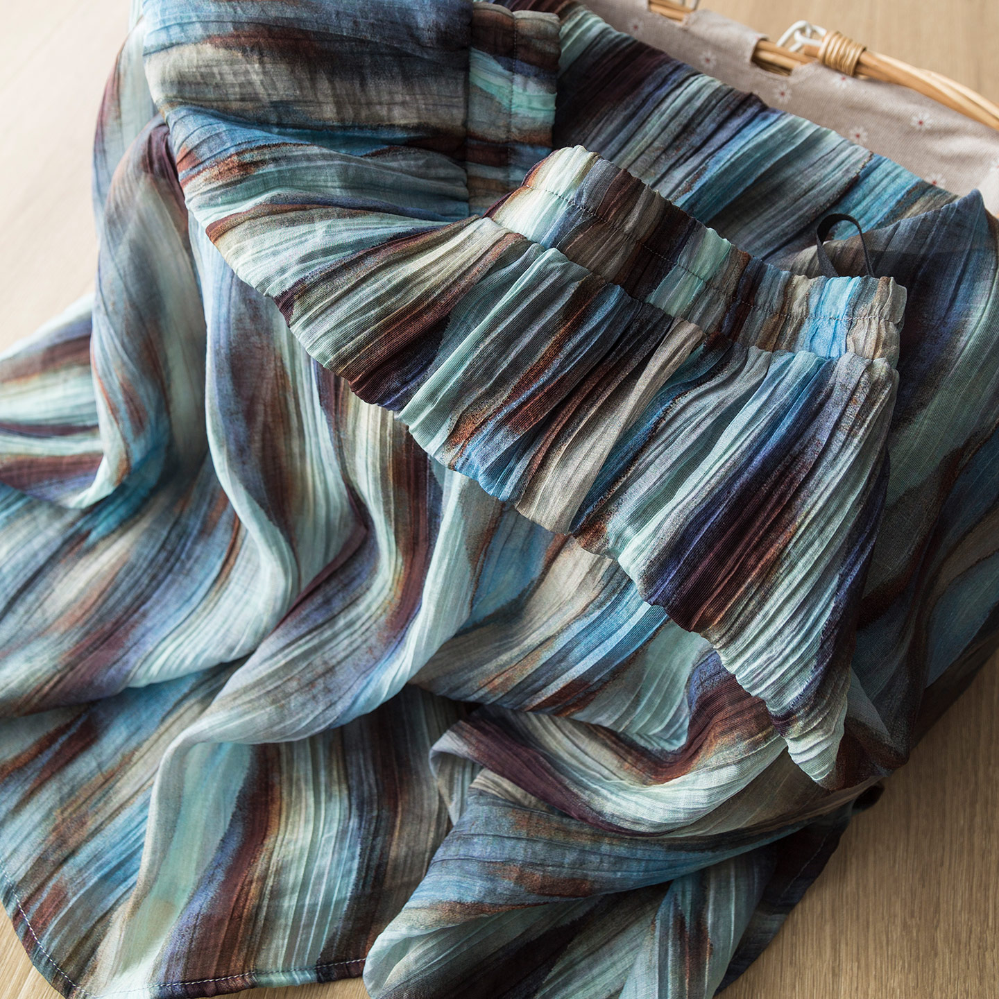 轻盈透气天丝晕染渐变印花半身裙女度假风高腰显瘦A字垂感长裙子