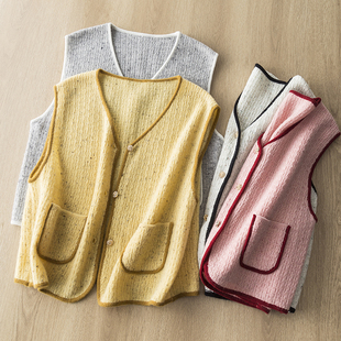 洋气氛围感叠穿 梦幻点子花纱 软糯全羊毛撞色边宽松针织马甲背心