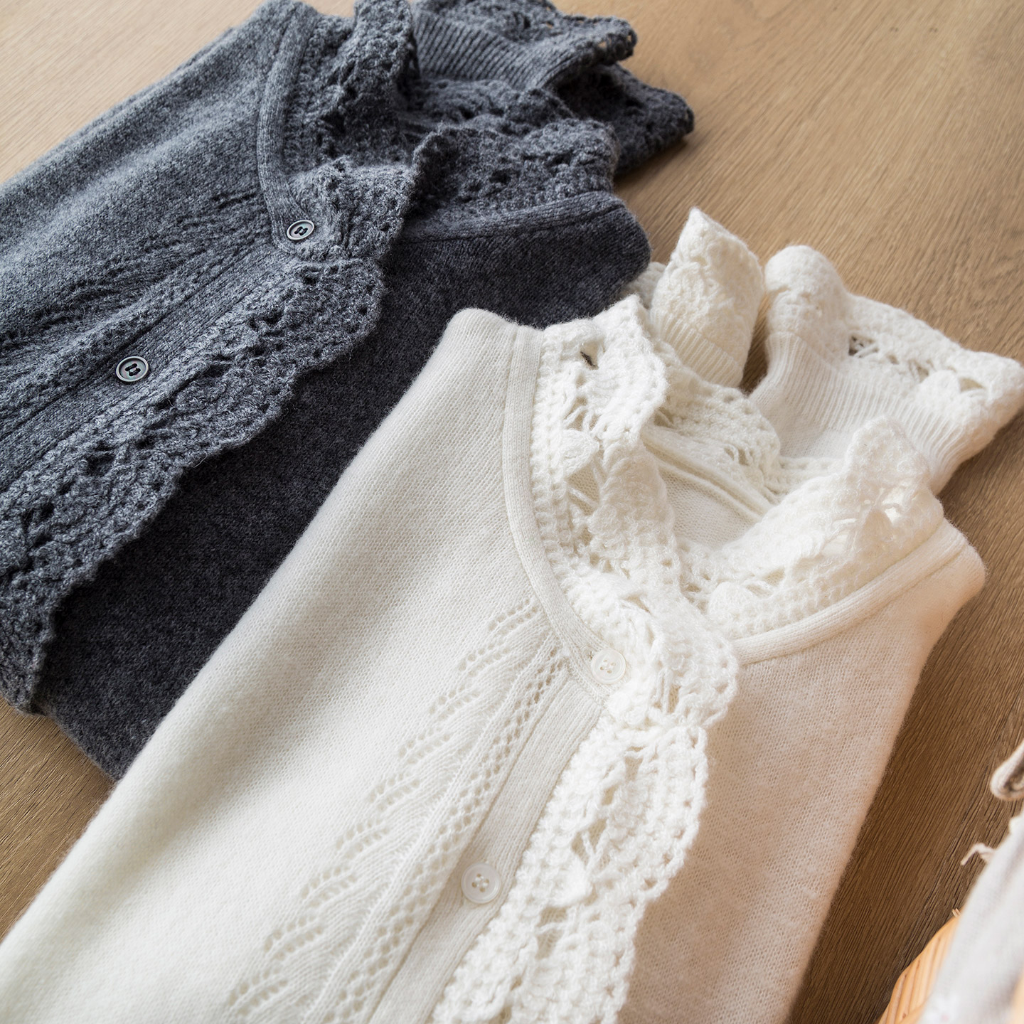 温柔到骨子里 设计感气质手工钩花镂空花边软糯羊绒羊毛针织开衫