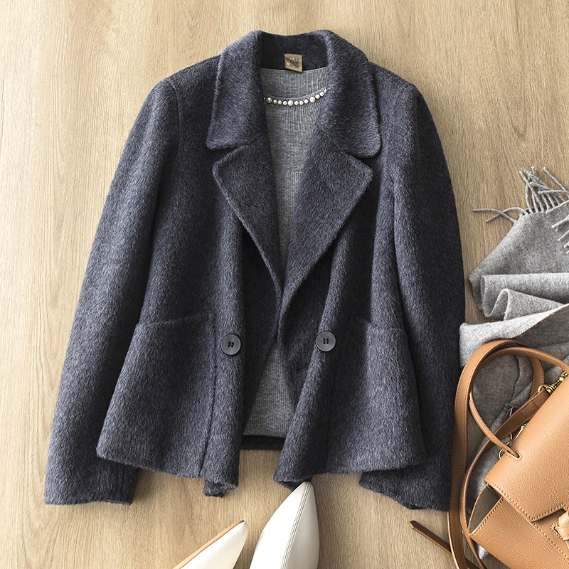 100%羊毛拉毛一粒扣呢子大衣短款