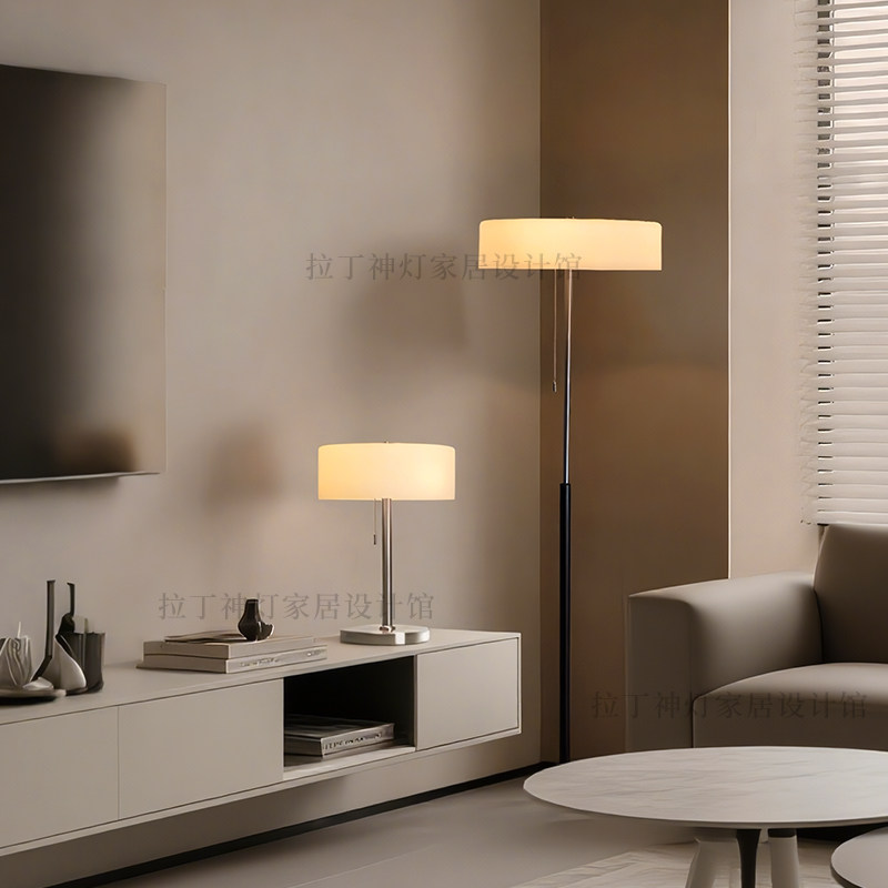 高颜值落地灯客厅沙发边中古风意式极简卧室法式复古玻璃立式台灯